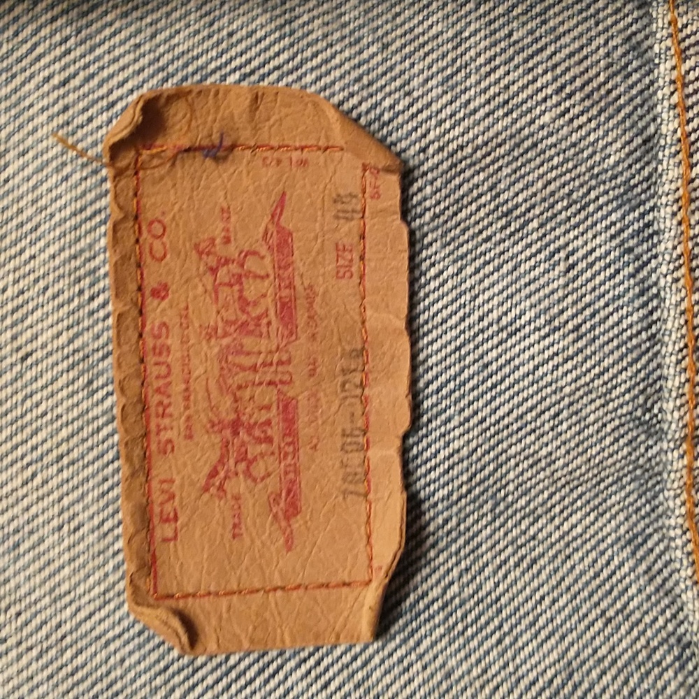 Vintage Levi's "Type III" 70506 0214 Red Tab Trucker Jacket - Picture 3 of 7